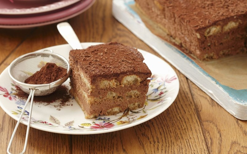 Câu chuyện tình yêu lãng mạn gắn liền với bánh tiramisu