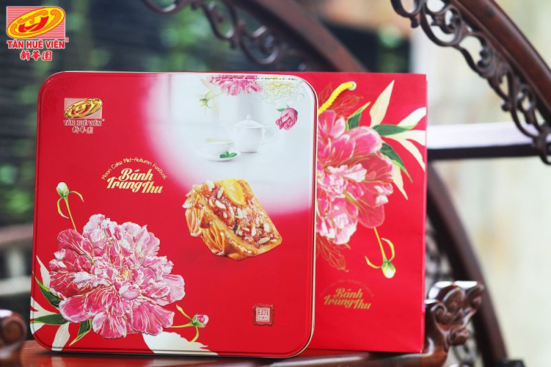 Hộp bánh Đại An Khang Tân Huê Viên làm quà biếu