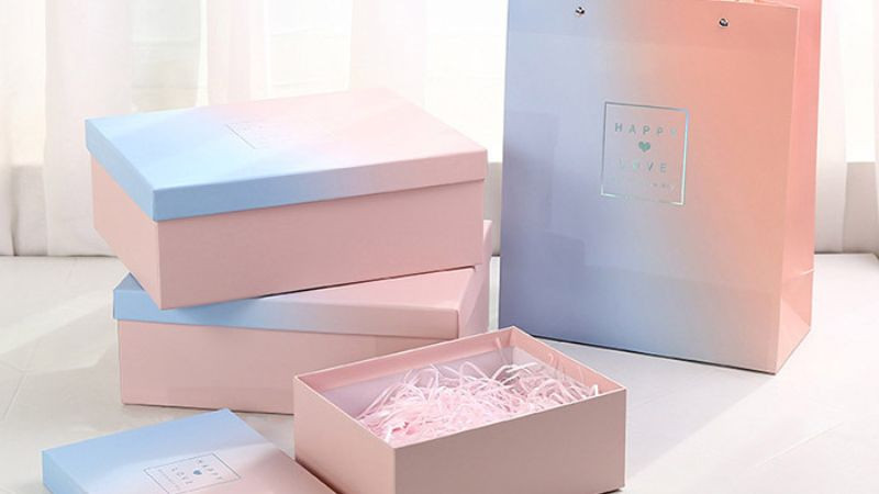 Hộp quà sinh nhật cho nữ màu gradient