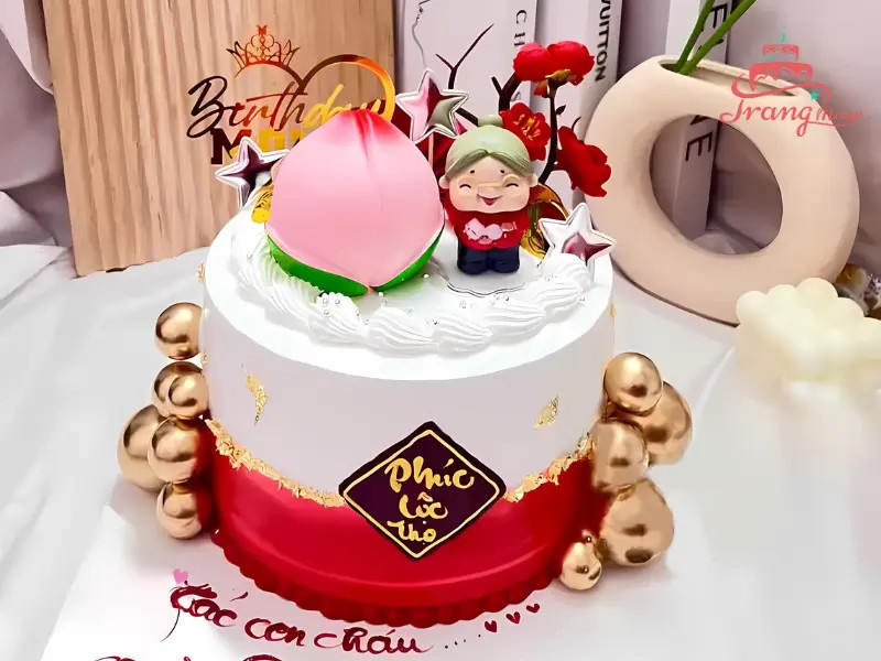 mẫu bánh kem sinh nhật cho bố mẹ với thiết kế trang trọng