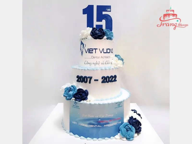 Mẫu bánh sinh nhật công ty tầng