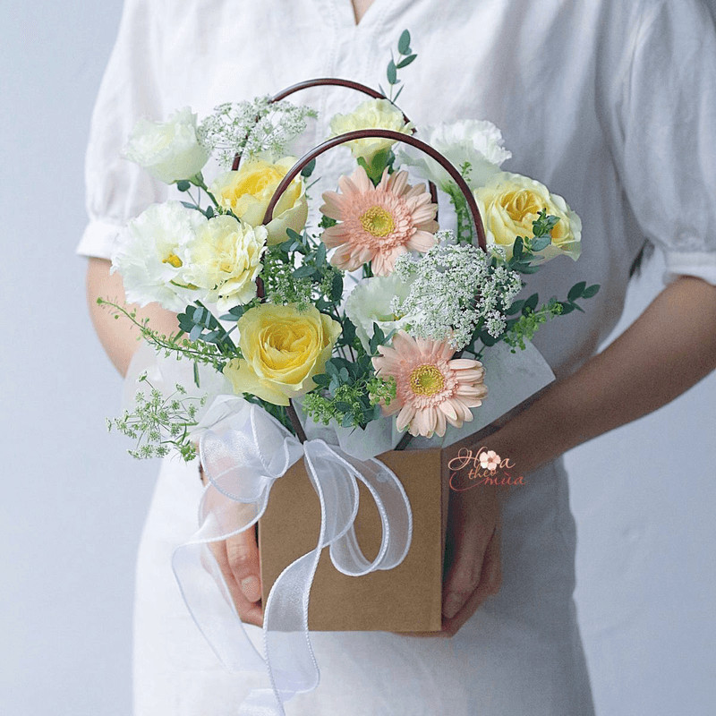 mẫu hoa sinh nhật đẹp sang trọng cho người lớn tuổi