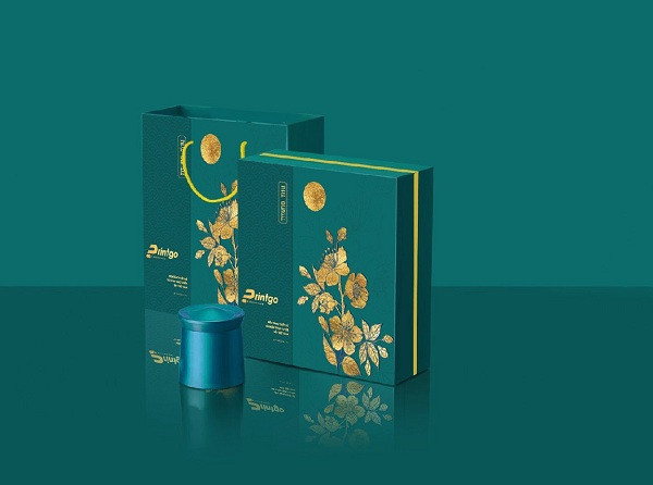 Mockup hộp bánh trung thu màu sắc rực rỡ và hoa văn độc đáo
