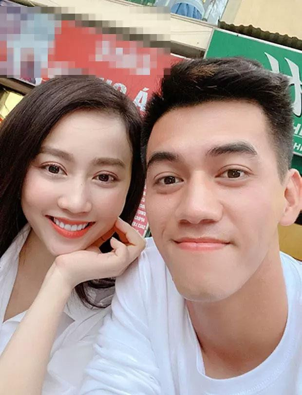Nét đẹp tinh tế, nguồn cảm hứng cho không gian tiệm bánh nóng bỏng và gợi cảm BL đầy cuốn hút.
