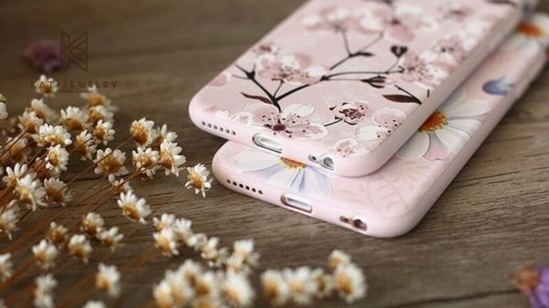 Ốp lưng điện thoại cá tính