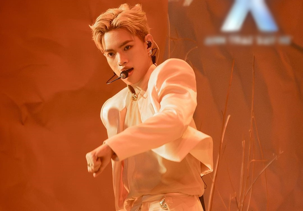Pháp Kiều tự tin biểu diễn trên sân khấu "Anh Trai Say Hi"