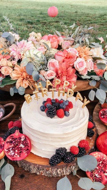 Tải ảnh hoa tươi và bánh sinh nhật đẹp cho điện thoại