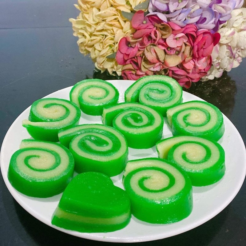 Thành phẩm bánh da lợn đậu xanh với các lớp đẹp mắt và độ dẻo đặc trưng