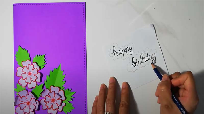 Trang trí bìa ngoài của thiệp chúc mừng sinh nhật