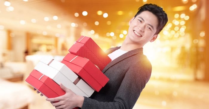 Sau khi biết 19/11 là ngày lễ gì, hãy dành những món quà nhỏ cho cha, anh trai, chồng, người yêu, bạn bè hoặc đồng nghiệp nam của các bạn