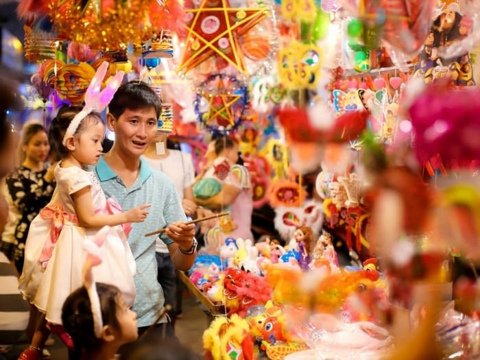 Tết Trung Thu là một trong các ngày lễ trong năm được coi trọng nhất với văn hóa người Việt