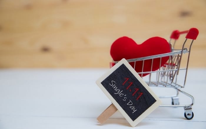Ngày lễ độc thân còn được coi là ngày hội mua sắm trên các sàn thương mại điện tử