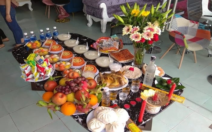 Chọn ngày làm lễ cúng đầu năm cần chú ý đến tuổi và mệnh của gia chủ
