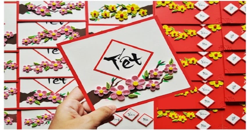 Cách làm thiệp chúc tết bằng giấy cuốn