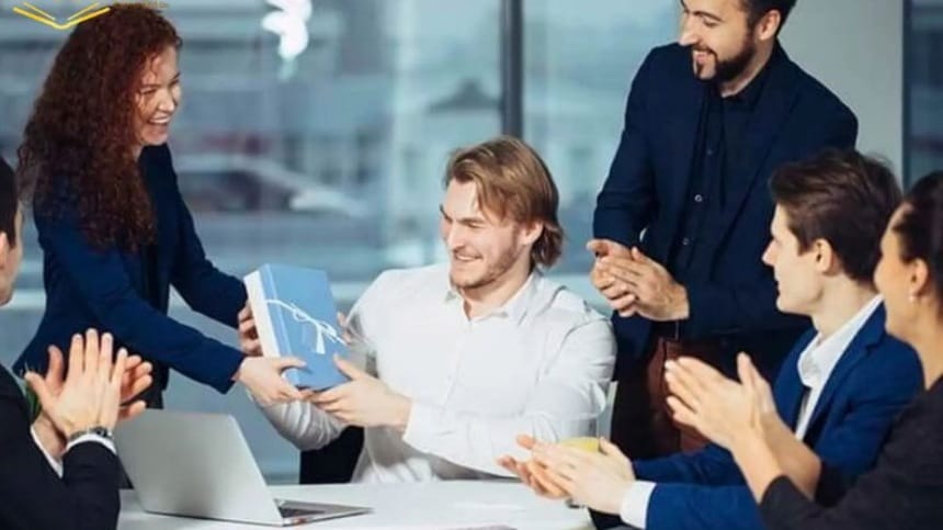 Gửi lời chúc thành công ngày mới trực tiếp với đối phương