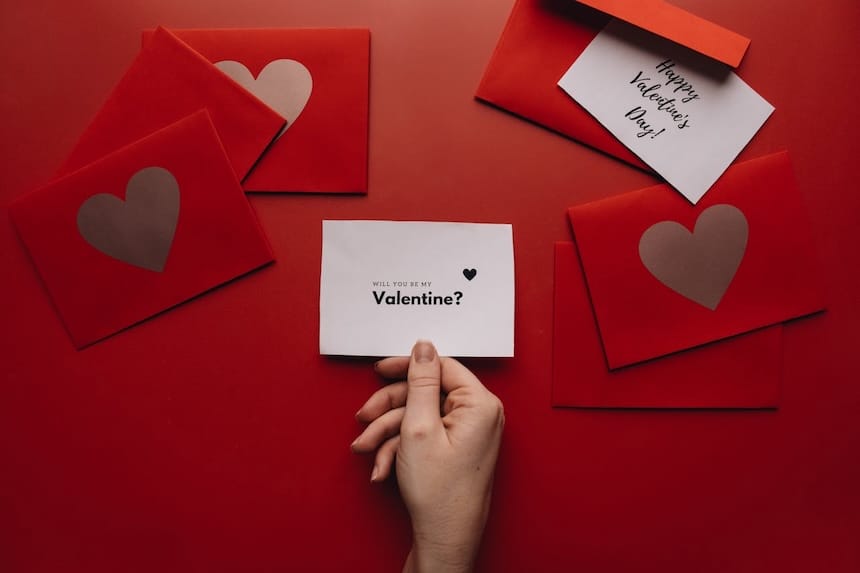 Lời chúc Valentine ngắn gọn và ý nghĩa dành cho bạn gái
