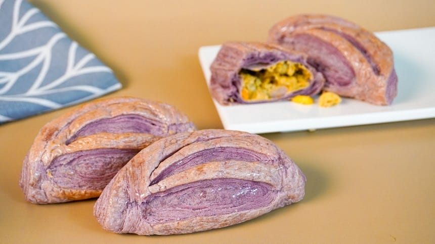 Bánh mì khoai mềm xốp với màu sắc tự nhiên hấp dẫn