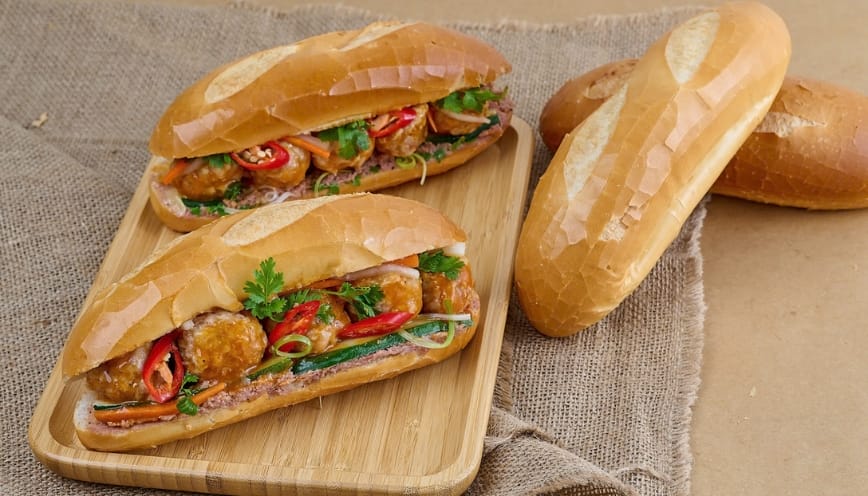 Bánh mì Minh Nhật có gì ngon?