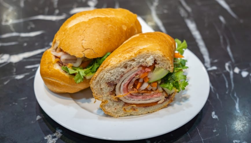 Các món bánh mì không thể bỏ lỡ