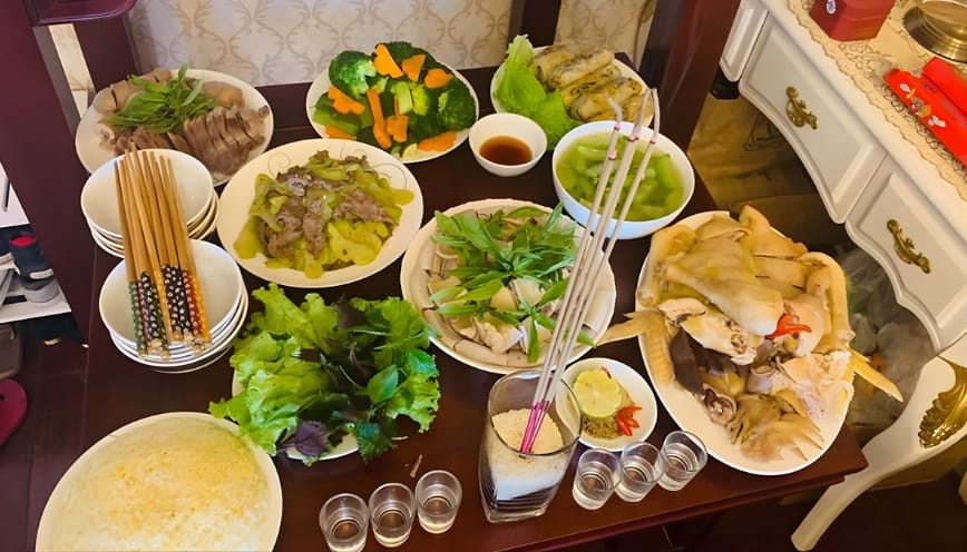 Chuẩn bị mâm cúng hóa vàng chu đáo