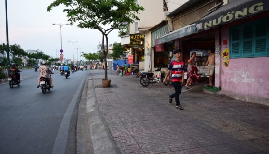 Không gian vỉa hè đậm Sài Gòn