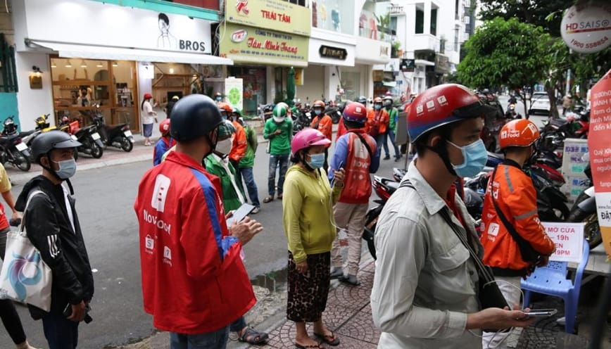 Phục vụ nhanh, tiện mang đi
