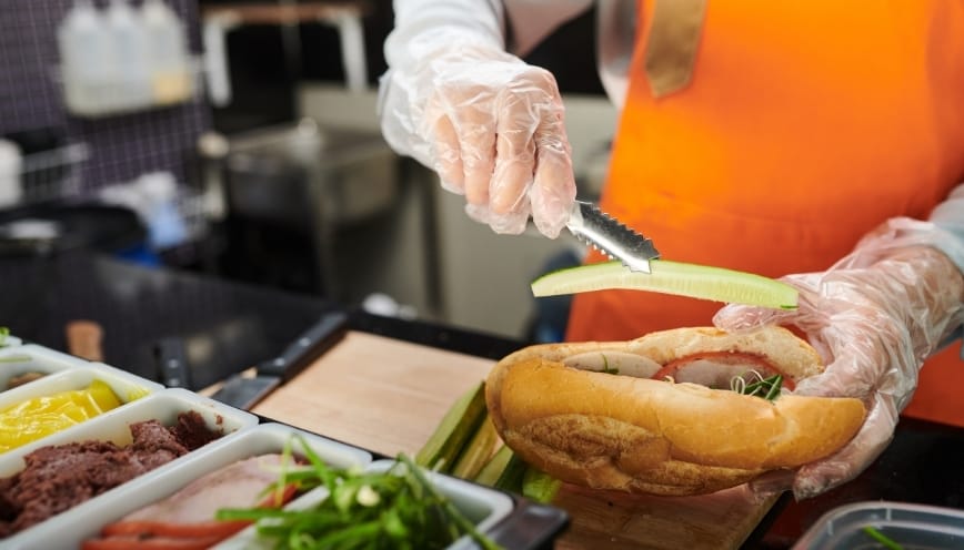 Tìm hiểu thông tin về tiệm bánh mì cô Lành